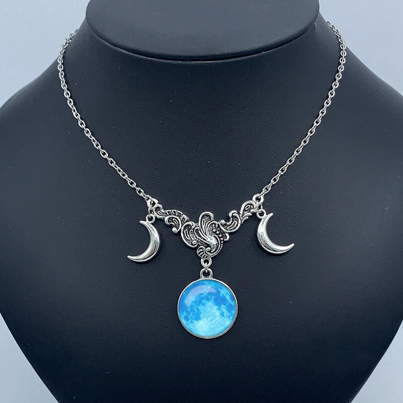 Triple Moon Crescent Necklace