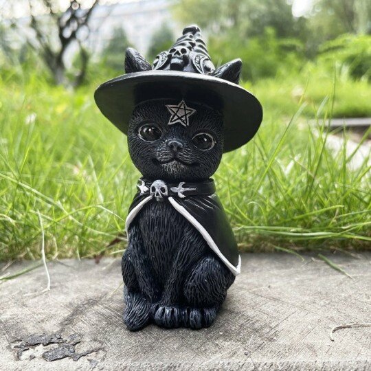 The Dark Kitty's Indoor And Outdoor Decoration 3pc Set