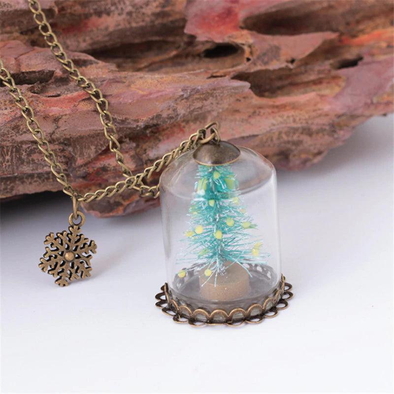Luminous Christmas Tree Pendant Necklace