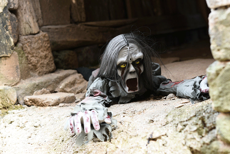 Halloween Horror Crawling Electric Glow Eyes Prop