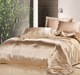 4 pcs Black & Variety Colors Silk Bedding Sets