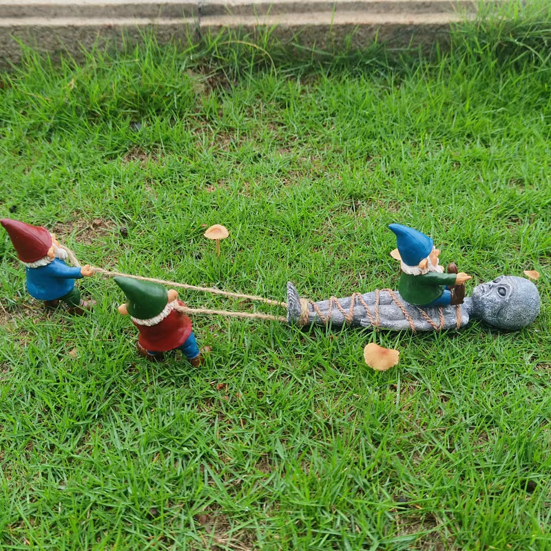 Garden Gnomes with Alien Figure Garden Decoration
