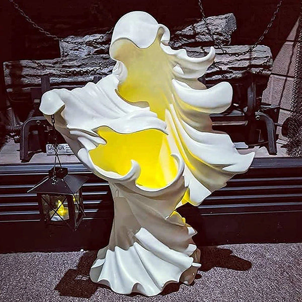 Ghost Sculpture Solar Polar With Lantern