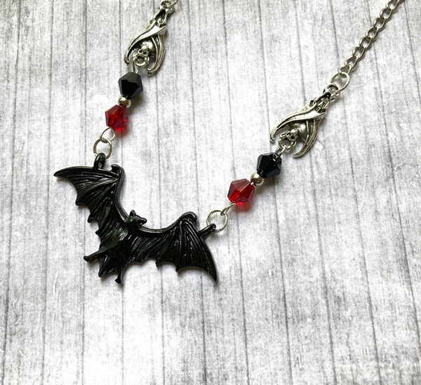 THE BLACK BAT PENDANT NECKLACE