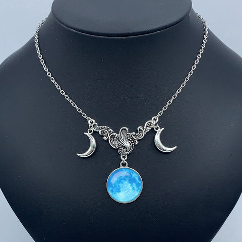 Triple Moon Crescent Necklace