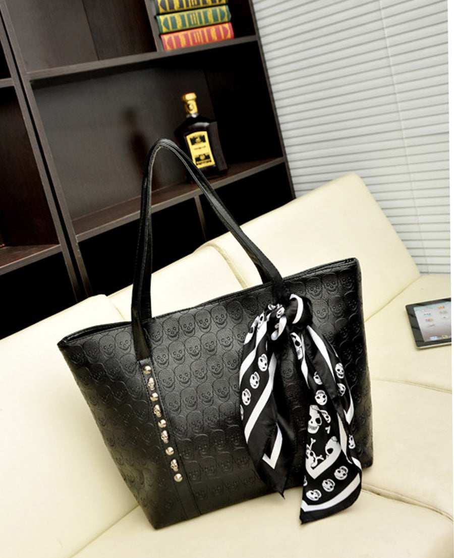 Black Gothic Style Skulls Purse Bag