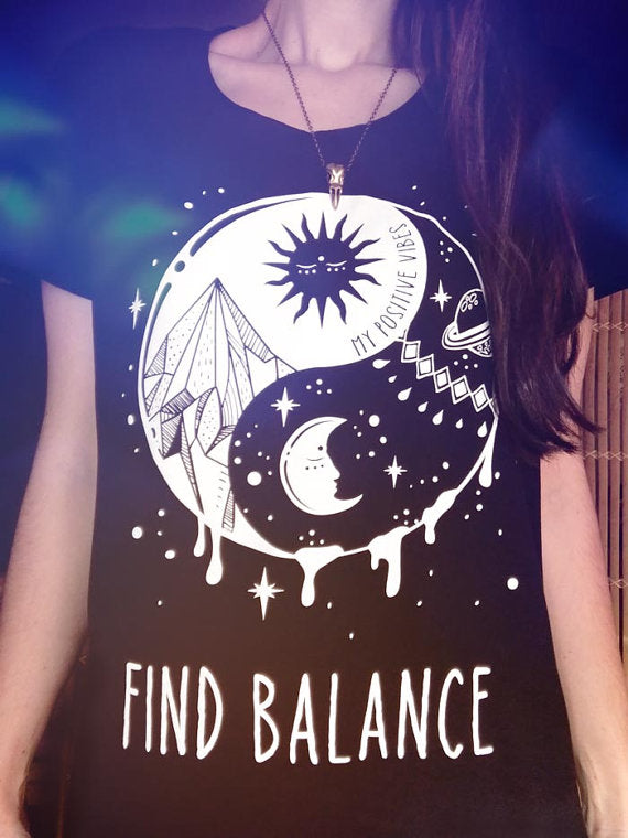 Yin Yang And Good Vibes T-Shirt