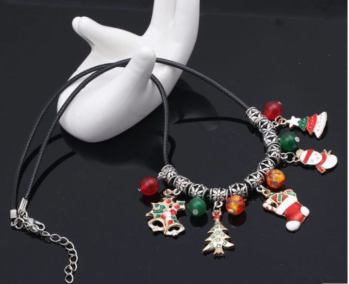 Christmas Time Necklace