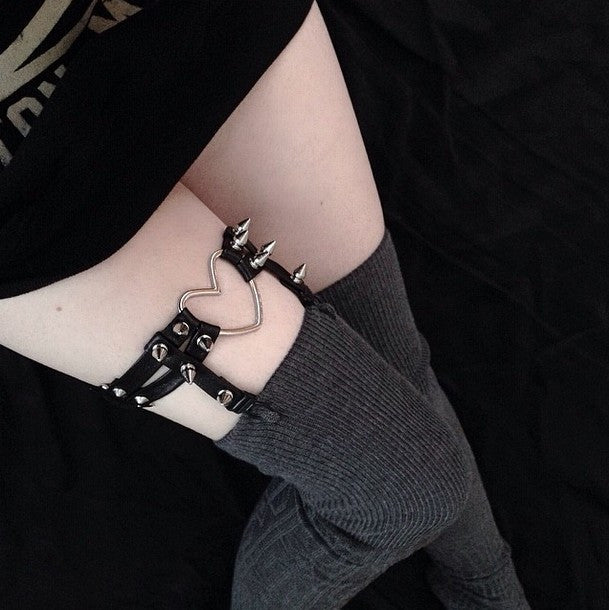 Handmade Leg Garter Faux Leather Spike Stud Punk Goth Heart Round Leg Belt Harness