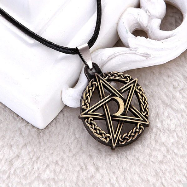 Pentagram Moon Pendant Necklace